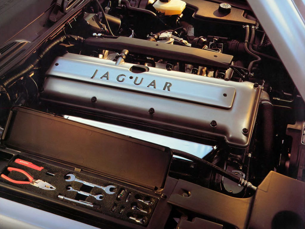 Jaguar XJ