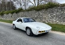 PORSCHE 928 S, Stuttgart invente une GT qui casse les codes.