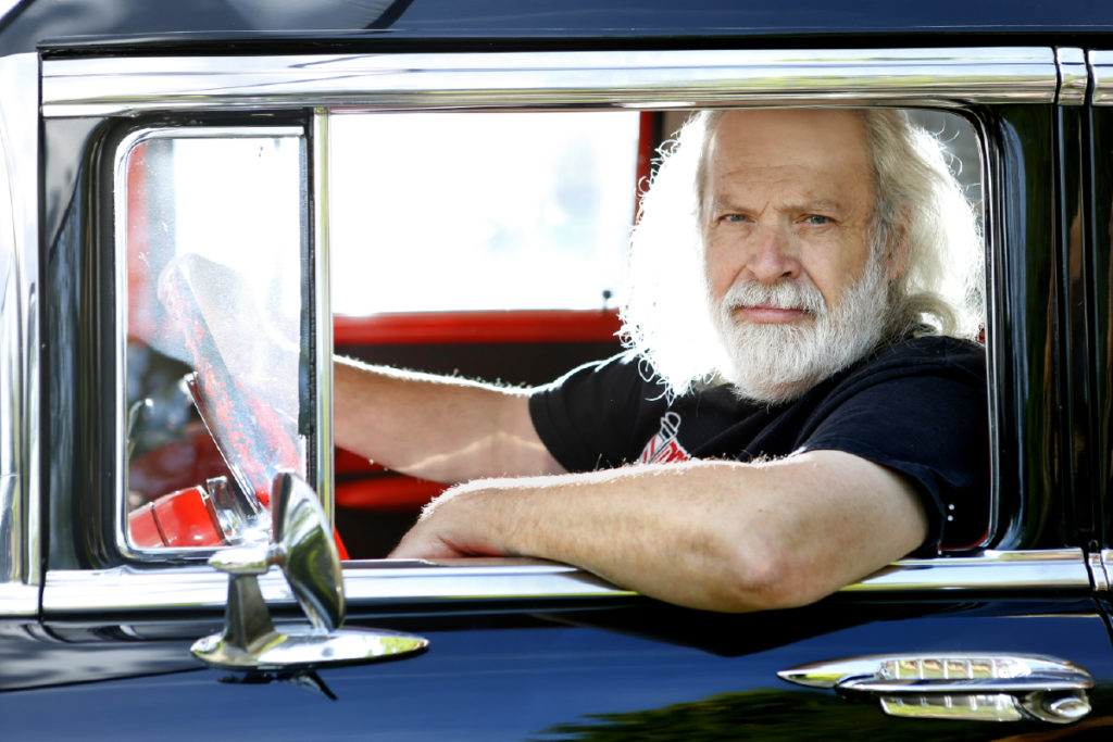 Alain Bertrand, peintre hyperréaliste et Rock N' Roll.