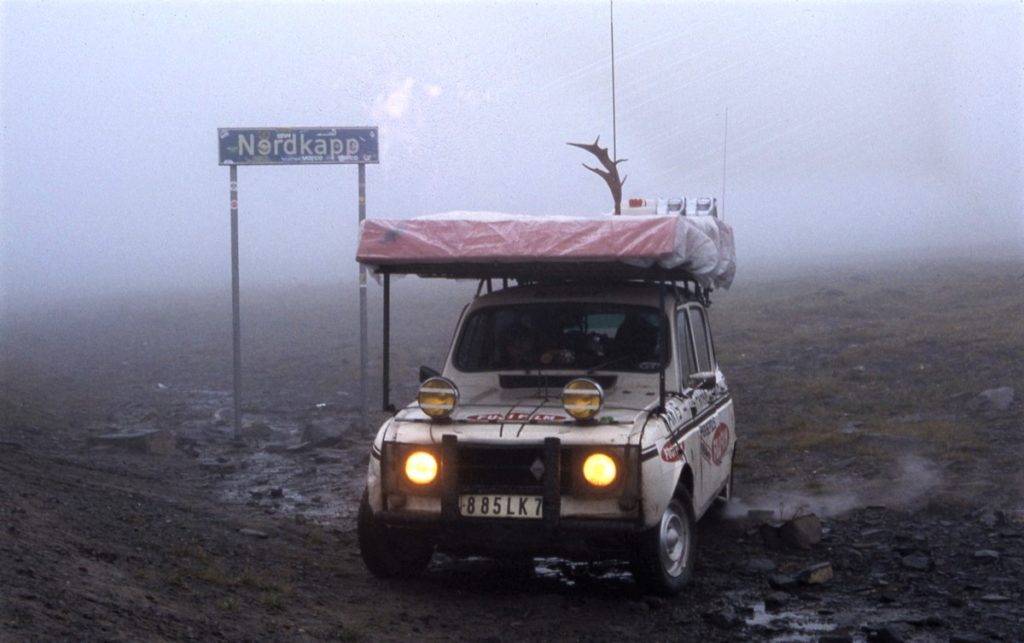 Une Renault 4 autour du monde et une vie à voyager