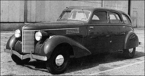 BERLIET DAUPHINE (1938 – 1939) - Les dernières voitures lyonnaises.