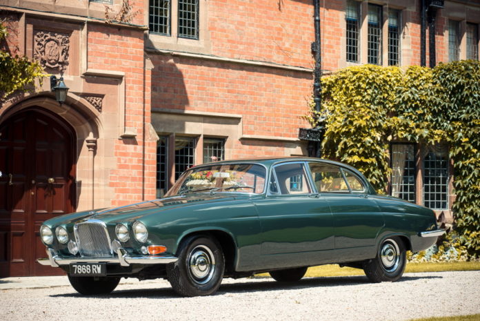 JAGUAR MARK X - Le plus grand des félins anglais.