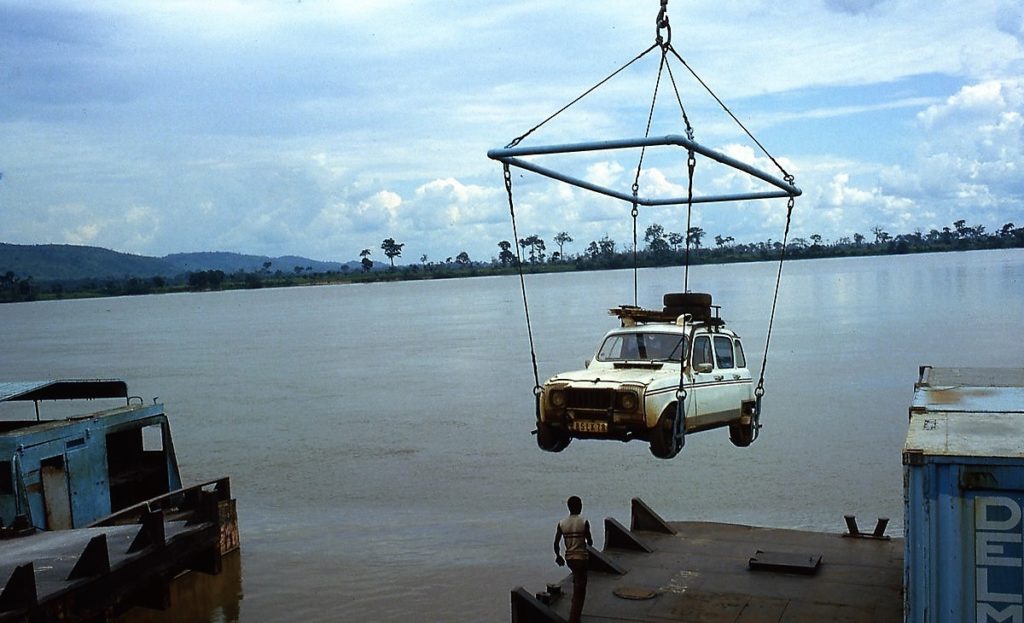 Une Renault 4 autour du monde et une vie à voyager