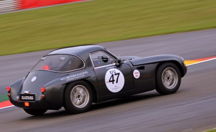 Spa Classic 2019 : Une TVR Grantura à l’assaut du Toboggan des Ardennes.