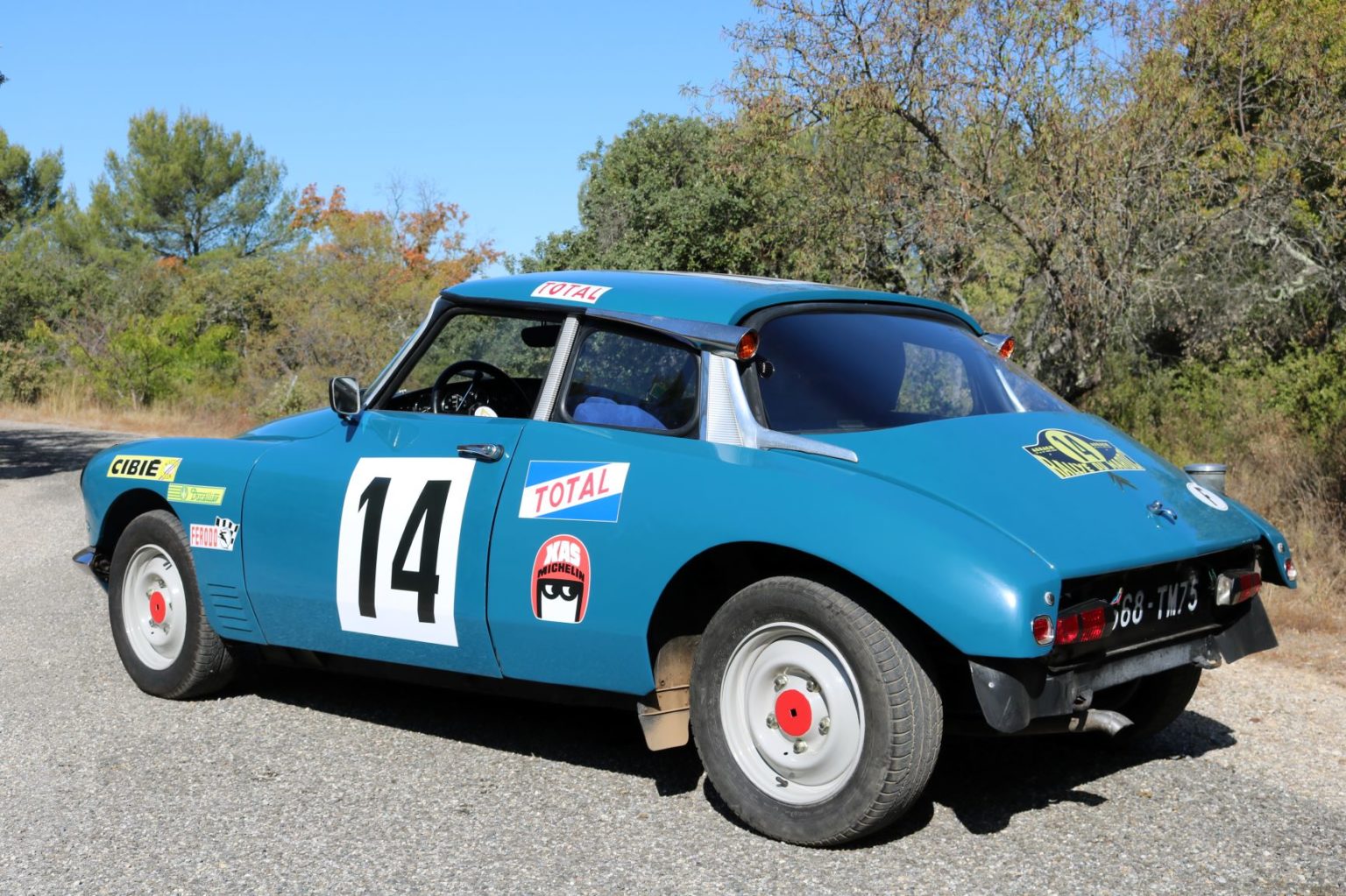 Coupé DS 21 proto, chevrons sauvages | Rétro Passion Automobiles