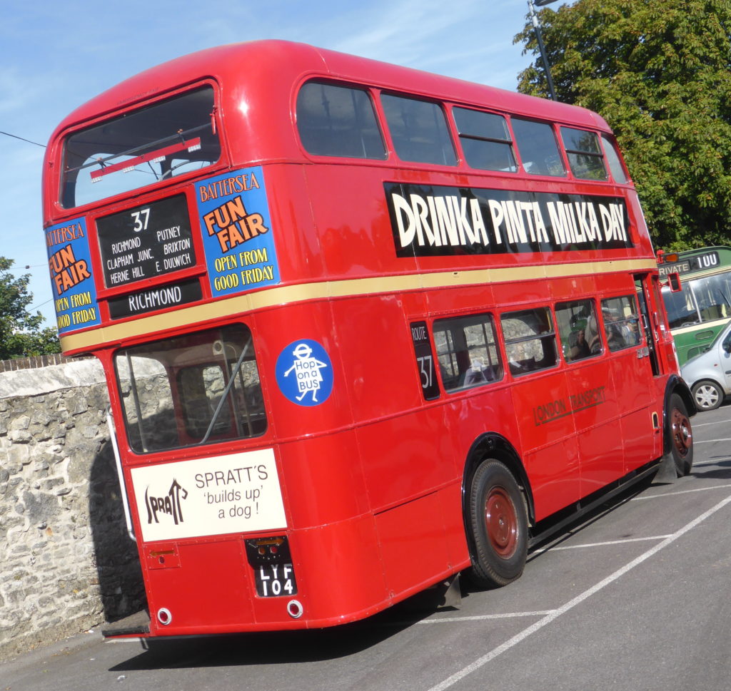 AEC REGENT et LEYLAND TITAN - Bons baisers de Londres.