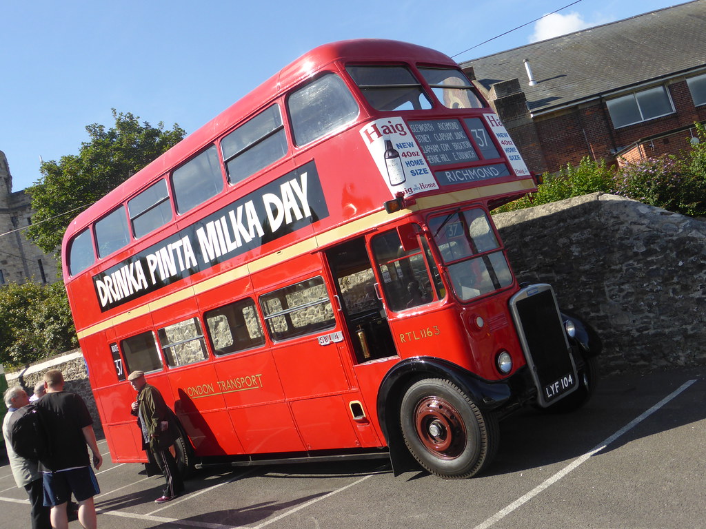 AEC REGENT et LEYLAND TITAN - Bons baisers de Londres.