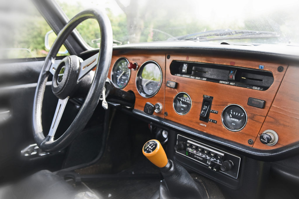 Portrait : Michaël et sa Triumph Spitfire