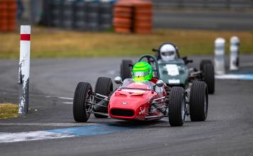 Classic Racing School - Le Film, by Petrolicious