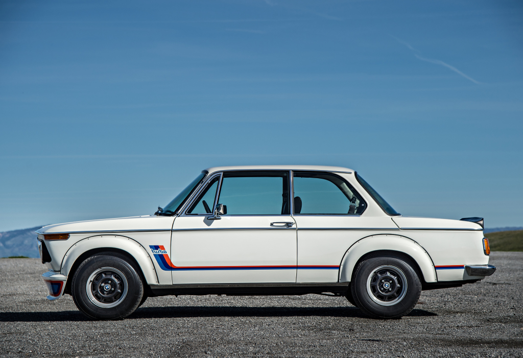 BMW 2002 TURBO - La première bombe bavaroise.