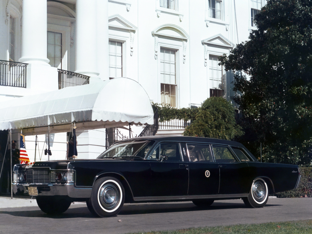 LINCOLN CONTINENTAL - Johnson, Nixon et Ford.