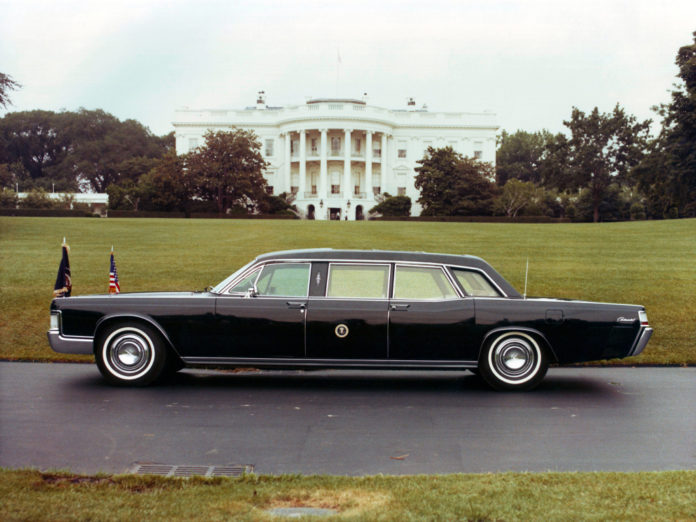 LINCOLN CONTINENTAL - Johnson, Nixon et Ford.