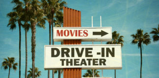 PODCAST #22 : Histoire du Drive-In, le cinéma en voiture