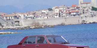 PEUGEOT 604 - Une lionne dans la cour des grandes.