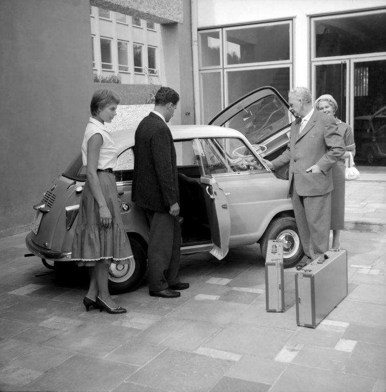 BMW 600 - La « Super-Isetta ».