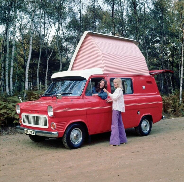 FORD TRANSIT - Utility All Over The World.