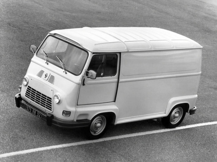 RENAULT ESTAFETTE - Le nouvel utilitaire français du losange.