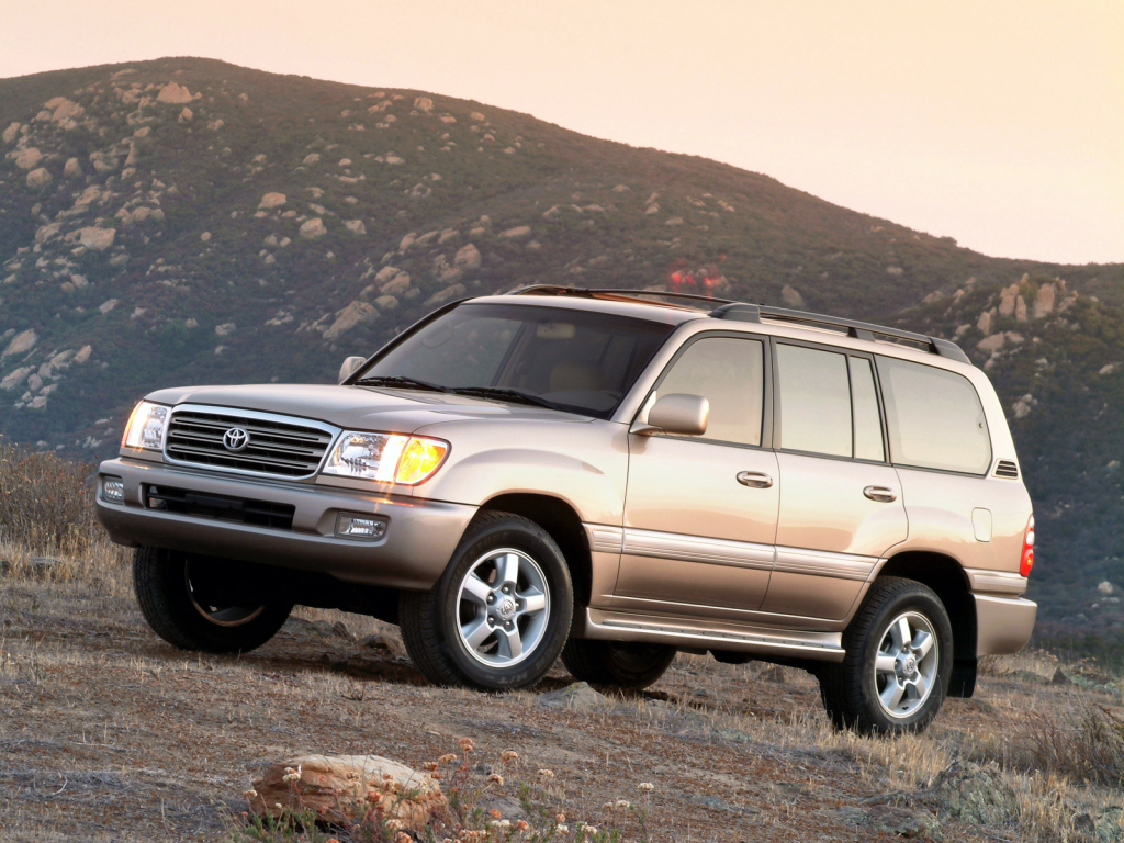 TOYOTA LAND CRUISER STATION WAGON - Le premier SUV japonais.