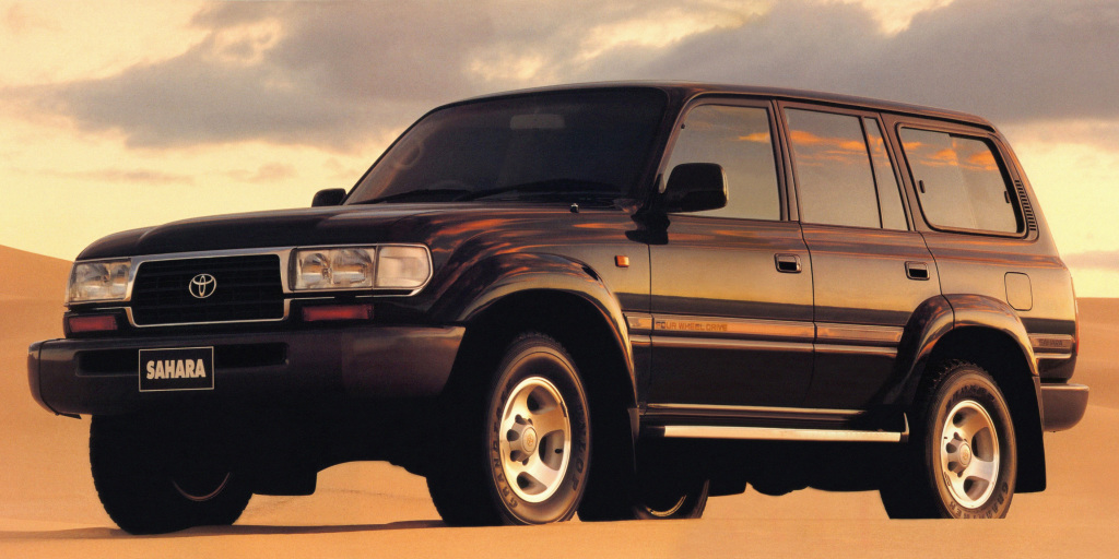 TOYOTA LAND CRUISER STATION WAGON - Le premier SUV japonais.