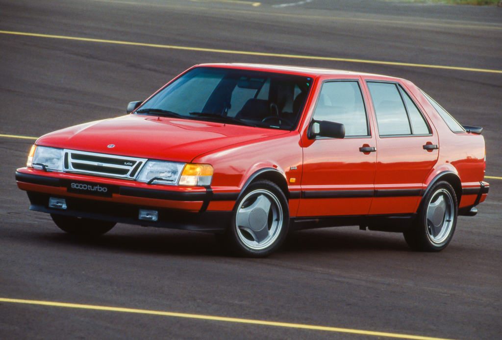 SAAB 900 « CLASSIC » - La déesse venue du froid.