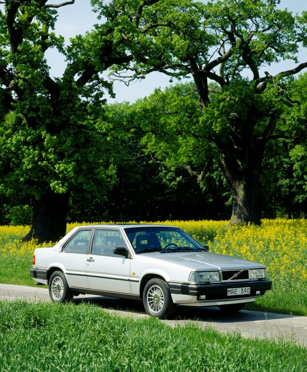 VOLVO 780 - Brique italo-suédoise.