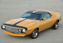 AMC JAVELIN AMX - La Corvette en ligne de mire.