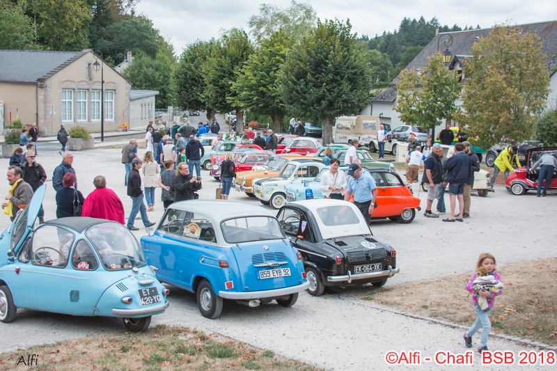 National Bisbi trip, bubblecars et scooters en rallye