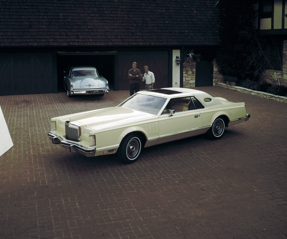 LINCOLN CONTINENTAL MARK SERIES - AMERICA WILL ALWAYS BE GREAT.