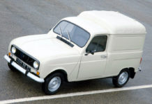 RENAULT 4 FOURGONNETTE - Le facteur sonne toujours deux fois.