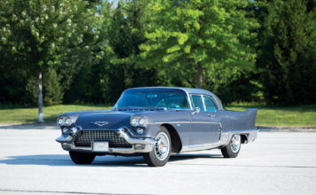 CADILLAC ELDORADO BROUGHAM - American Dream On