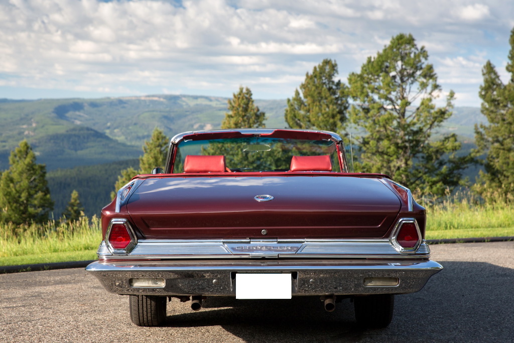 CHRYSLER 300 F – 300 L -Grand tourisme à l'américaine (II).