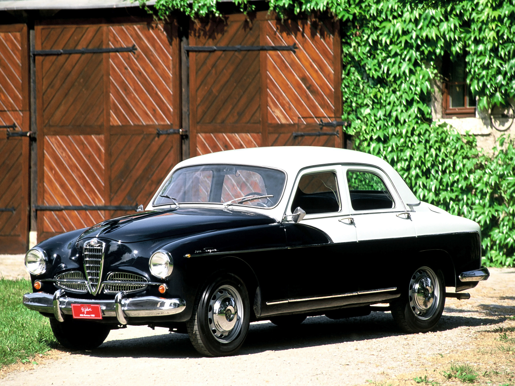 ALFA ROMEO 1900 - La renaissance du trèfle milanais.