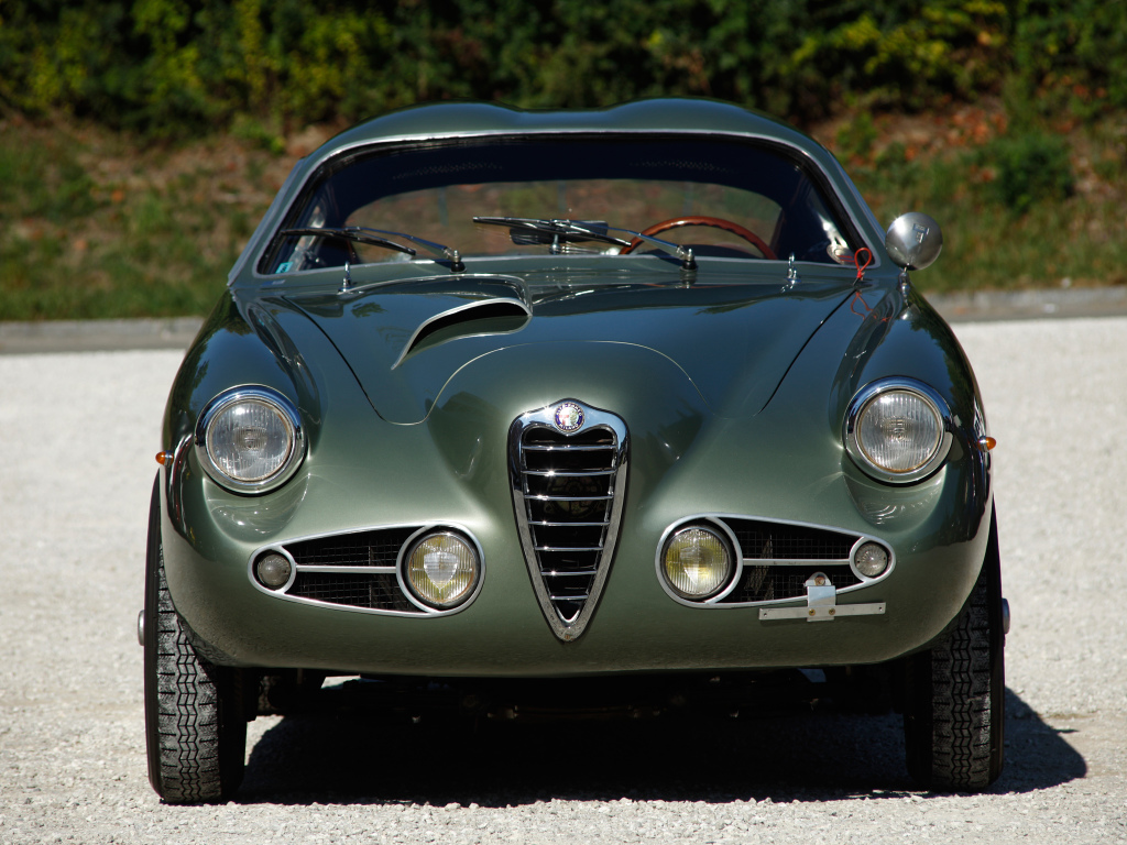 ALFA ROMEO 1900 - La renaissance du trèfle milanais.