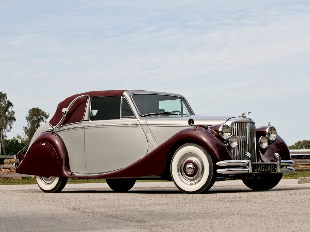 JAGUAR MARK V - Félin de transition.