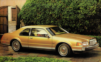LINCOLN MARK VII et MARK VIII -coupé de crise.