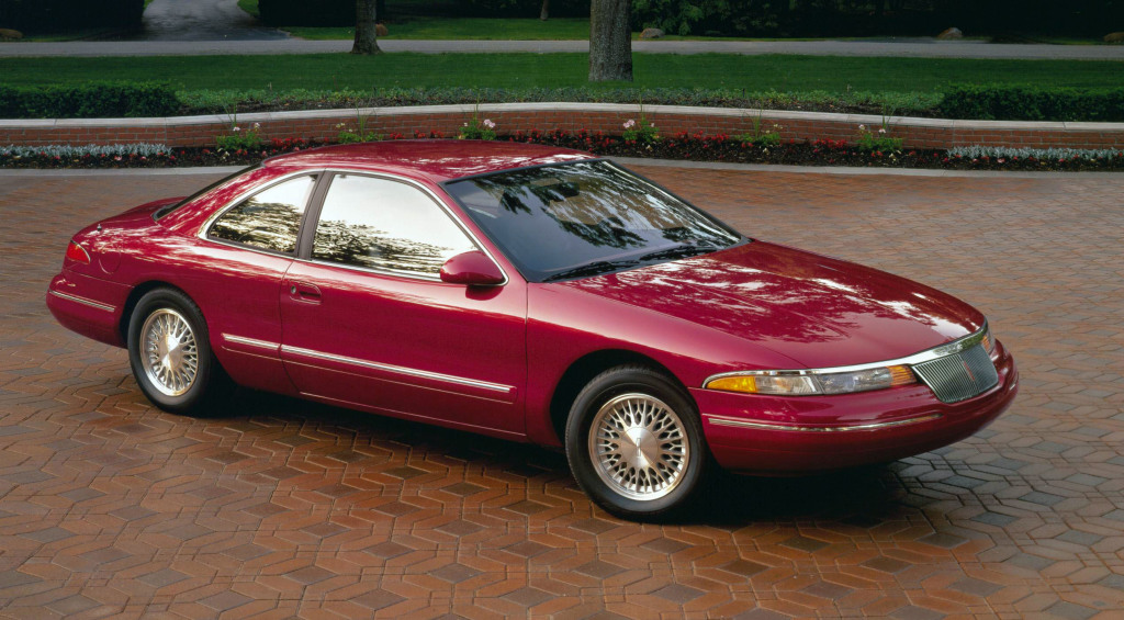 LINCOLN MARK VII et MARK VIII -coupé de crise.