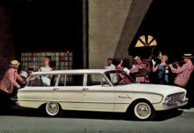 FORD FALCON 1960 – L’héritière de la Ford T. FORD FALCON 1960 - L'héritière de la Ford T.