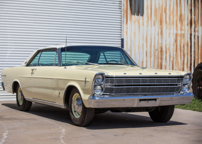 FORD GALAXIE 500 7 LITRES - Muscle car taille XXL.