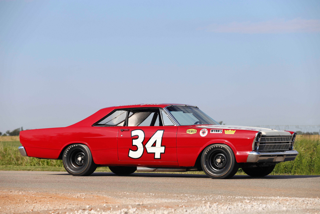 FORD GALAXIE 500 7 LITRES - Muscle car taille XXL.