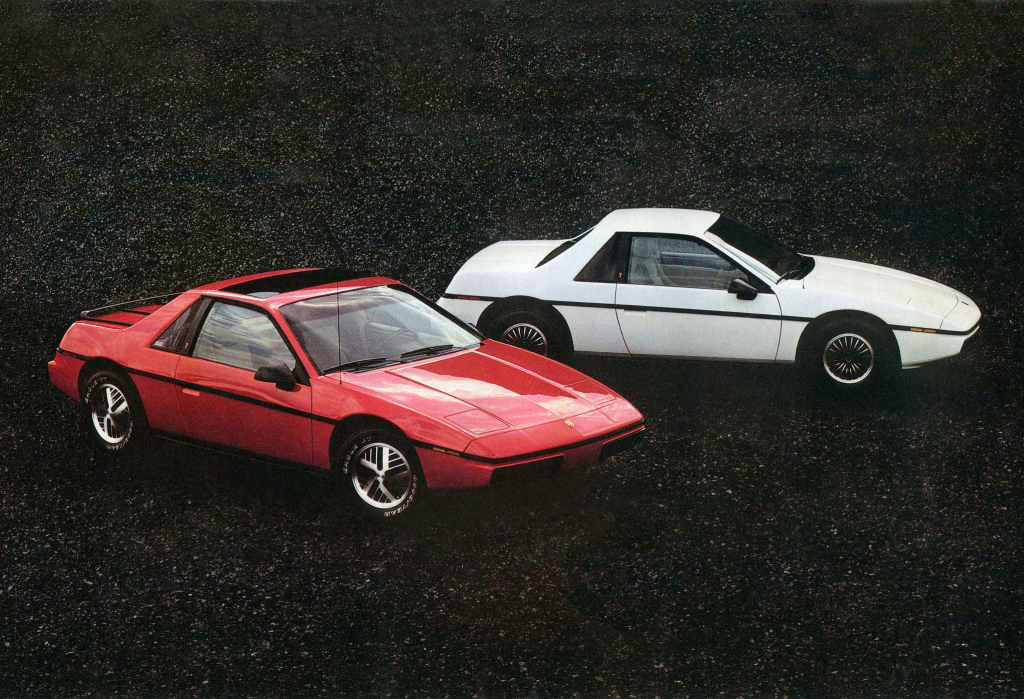 PONTIAC FIERO - Inspiration italienne.