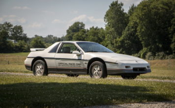 PONTIAC FIERO - Inspiration italienne.