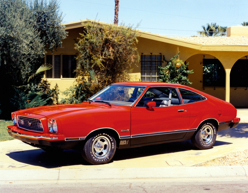 FORD MUSTANG MACH I (1969 – 70) - Avion de chasse sur quatre roues.