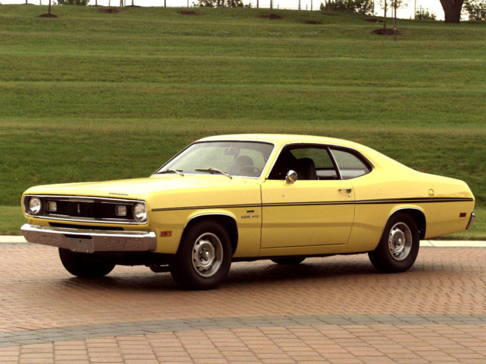 PLYMOUTH DUSTER 340 - Le dernier round des Mopar.