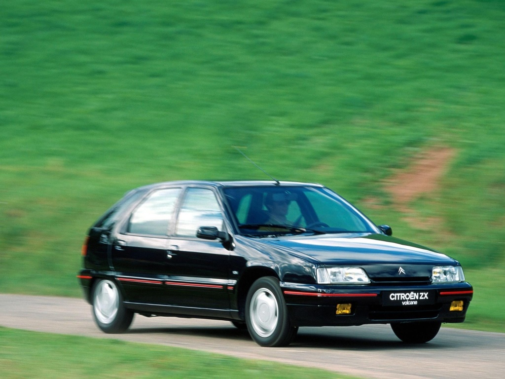 CITROËN ZX 16V - Sportives chevronnées mal aimées.