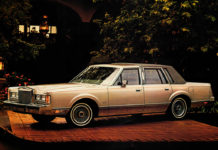 LINCOLN TOWN CAR The Last Big American Sedan