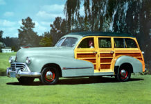 OLDSMOBILE 1946 – 1947 – Retour à la Vie Civile. OLDSMOBILE 1946 – 1947 - Retour à la Vie Civile.