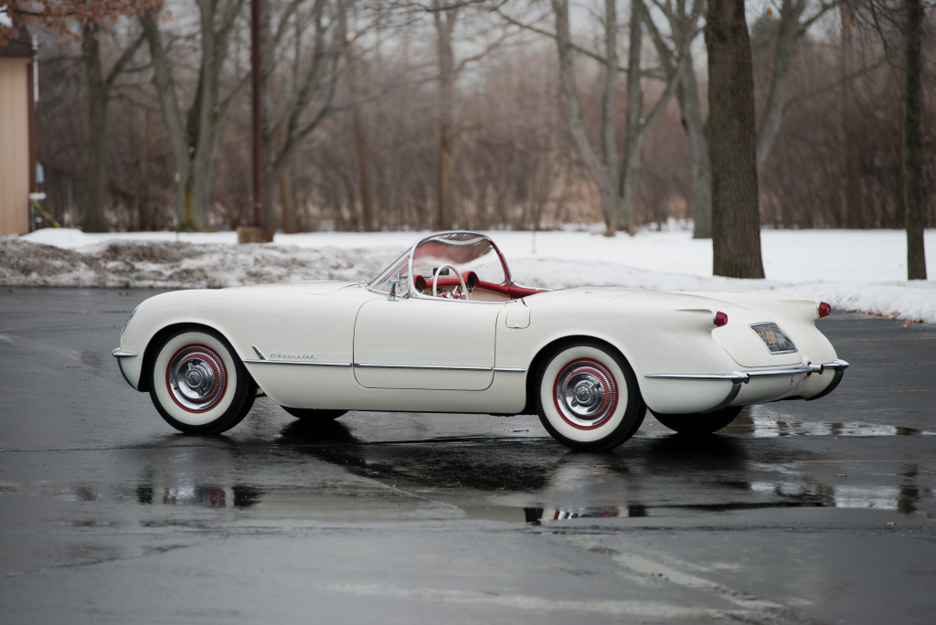 CHEVROLET CORVETTE C1 - Les débuts d'une légende américaine.