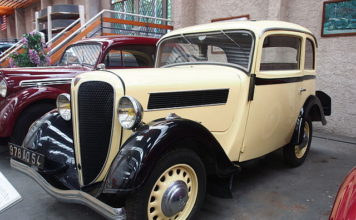 ROSENGART 5 CV - Le nom de la rose.