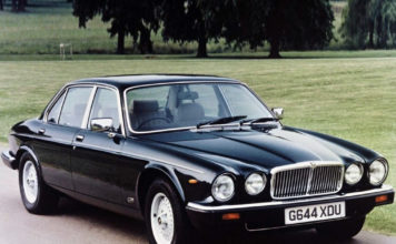 JAGUAR XJ6 Série III - Félin en eaux troubles.