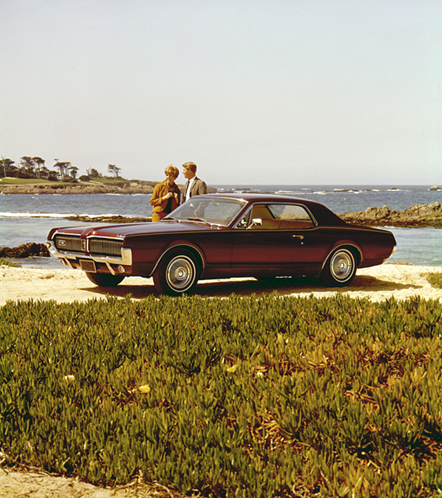 MERCURY COUGAR - Le fauve américain.